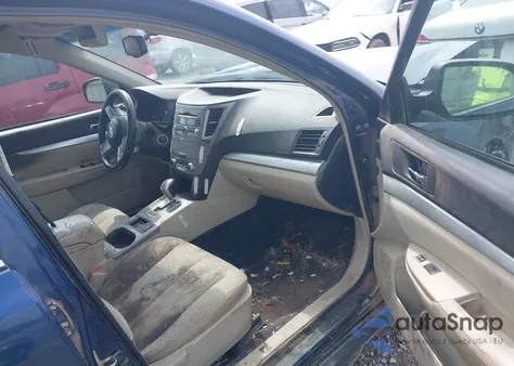 2010 Subaru Outback 2.5I Premium из США, поврежденный, VIN 4S4BRCCC8A3331068